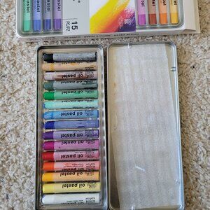Winsor & Newton Professional Oil Pastels, Set of 15 :Lightly used